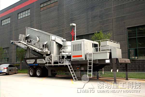可移动的处理建筑垃圾的破碎设备